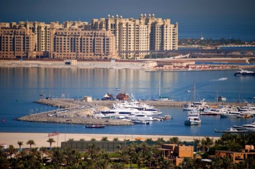 １＿BEACH AND MARINE - Harborr