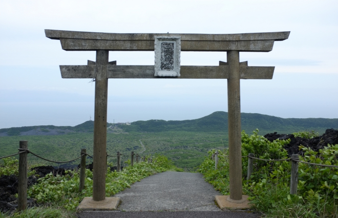 都心から105分で行ける異世界の離島・伊豆大島にふらり