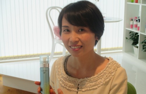新たなスキンケアの“常識”になるか？　「ソフィーナ」土台美容液のヒミツ