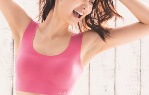 揺れるとタレる!?　バストの形をキープするおすすめスポーツブラ4選
