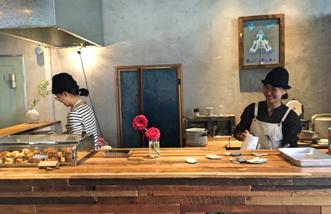 タリーズコーヒー店長を辞めて、南アルプスで“カフェのある古材店”をスタート