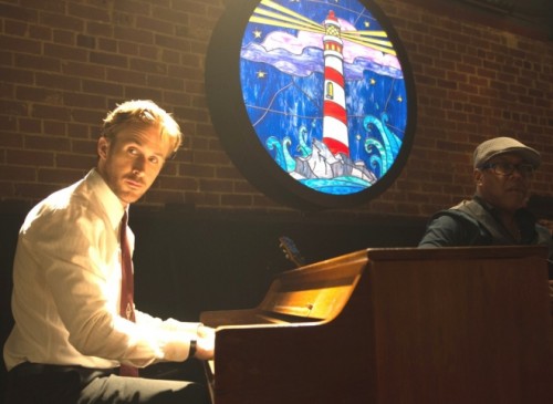 (C)2016 Summit Entertainment, LLC. All Rights Reserved. Photo credit:EW0001:Sebastian(Ryan Gosling)and Mia(Emma Stone)in LA LA LAND.Photo courtesy of Lionsgate.