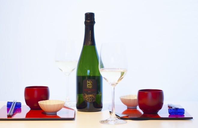 新年パーティで何を飲む？　親友との席にはこのスパークリングがおすすめ
