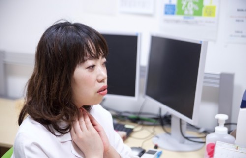 「ウツかも」と思うなら甲状腺トラブルを疑って。早期発見と予防の基礎知識