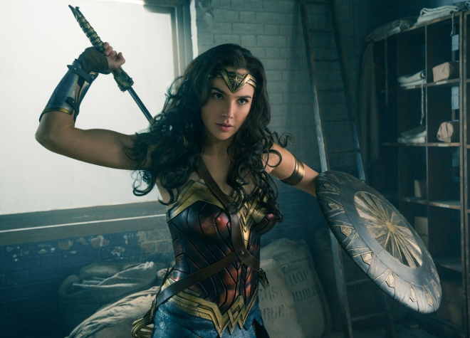 『ワンダーウーマン』メイン