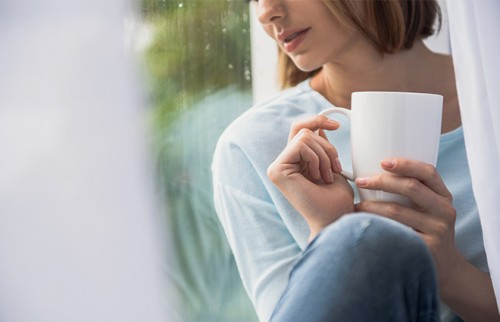 月経サイクルと低気圧の知られざる関係　雨量が多いと生理が遅れる例も…
