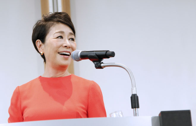 「ポーランドで気づいた自分の惨めさ」安藤優子さんが仕事を続ける理由