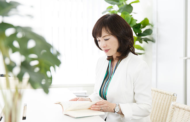 遠慮しがちで頼り下手な貴女へ　戸田久実さんに聞く「大人の女性のお願い力」