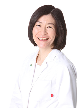 眼科専門医の石岡みさき先生
