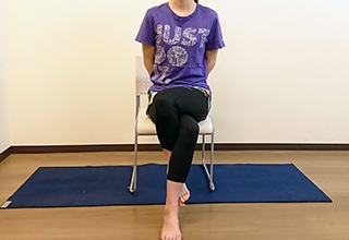 180607_ウートピ_オフィスヨガ_仲川氏3