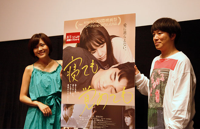 試写会後のアフタートークに登場した、東さん（左）と清田さん（右）