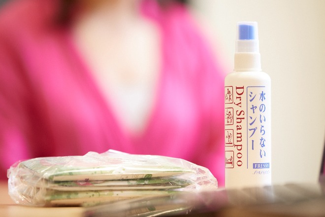 防災ガール・田中さんは、日常のイライラを解決するグッズを携帯して、防災を日常化。