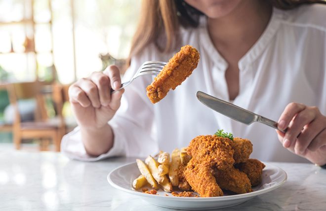 食べすぎが原因？ 20代に増える逆流性食道炎とは【消化器内視鏡専門医が教える】