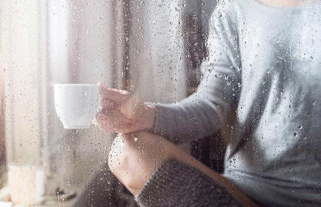 梅雨どきのめまいや頭痛、胃重は「湿邪」…「気象病」との違いを専門医に聞く【第1回】