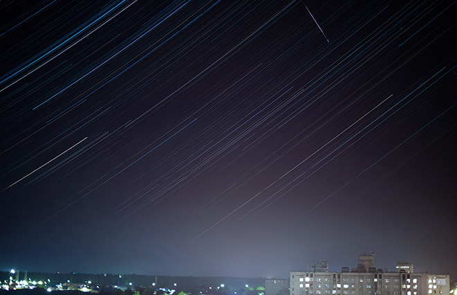 不倫でボロボロの友人と…見上げた空に流れ星。それはキッスのタイミング？
