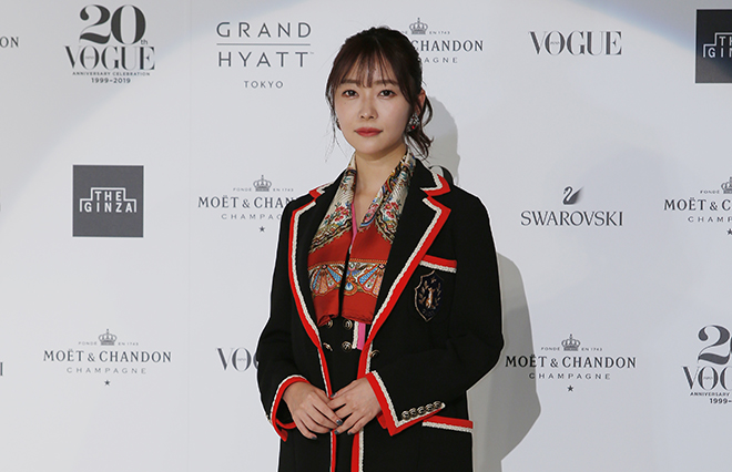 指原莉乃「今日に向けてジムに4回行きました」【VOGUE JAPAN WOMEN OF THE YEAR】