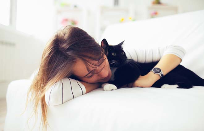 冬は落ち込みやすい…憂うつ、不安なときのセルフケアツボ3つ【専門医に聞きました】