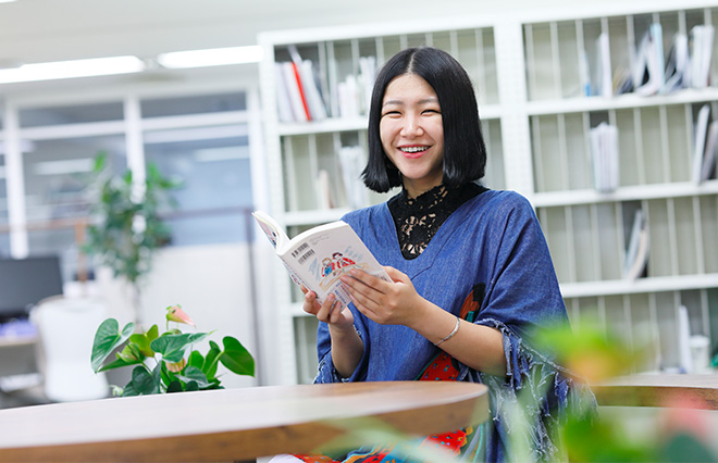 『日本のヤバい女の子』1冊目と2冊目の違いとは？