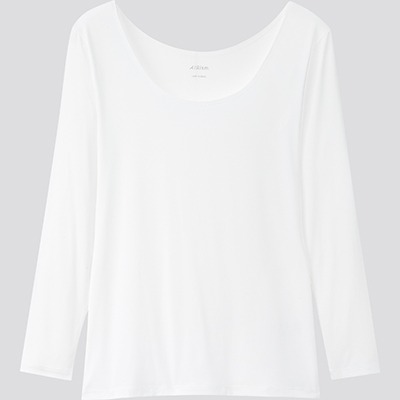 エアリズムUVカットUネックT(8分袖)990円/ユニクロ