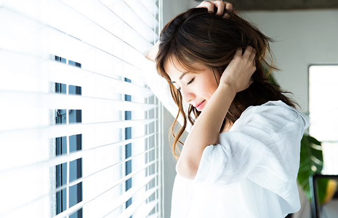 リモートワークでぼさぼさ髪に…原因はストレス？ 1分ケア法を美髪プロが教える