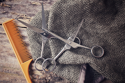 Hair,Cutting,Shears,And,Comb