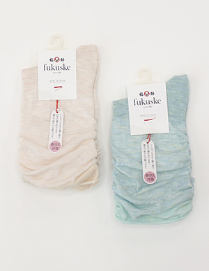 春冷え対策 ハイソックス 1,650円（2色展開）／fukuske（福助）