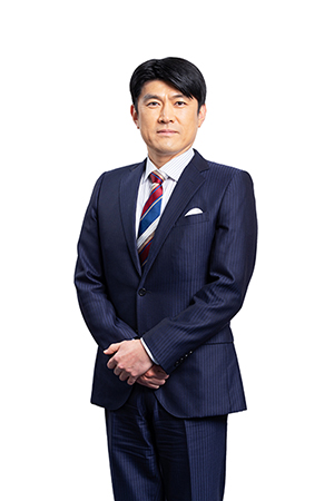 藤井貴彦アナウンサー＝新潮社提供