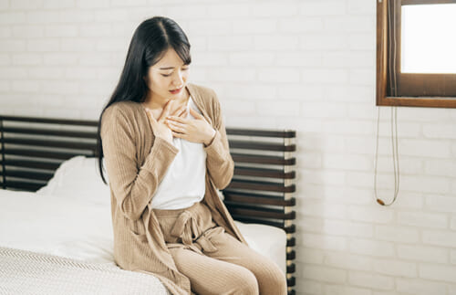 逆流性食道炎、胸やけ、胃もたれに効く漢方薬はある？ 市販薬は？【専門医に聞く】