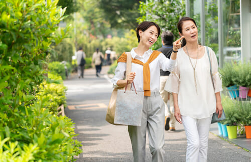 人生100年時代を「健康に」生きたいですか？ 40代以上の男女の意識調査