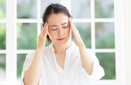 激しいめまいのメニエール病…保険適用になった最新治療法とは【専門医に聞く】