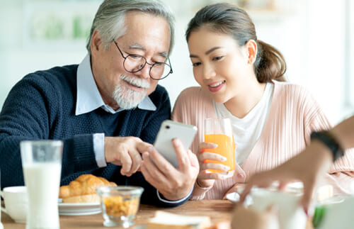 「親の健康状態をチェック」年末年始の帰省で確認しておいたほうがいいこと