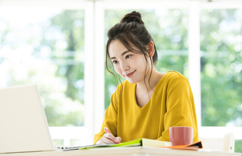 「リスキリング」って何？ ニュースがわかるビジネス用語【専門家に聞く】