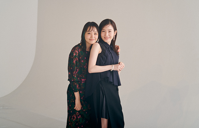 モヤモヤは話して「手放す」。実力派女優が実践する自分をフラットに保つルーティン【蓮佛美沙子×奈緒】