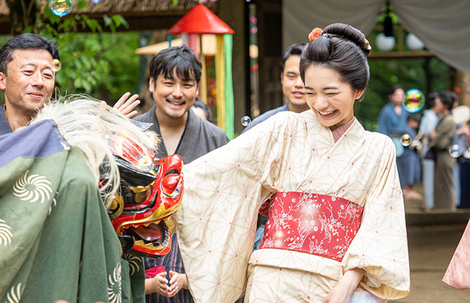 祭りを満喫する“りん”だったが…村には異変が起き始める【あすの『風、薫る』】