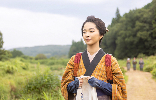 見上愛、上坂樹里がダブル主演！看護の道を切り拓いた日本初のトレインドナースの物語、いよいよスタート【あすの『風、薫る』】