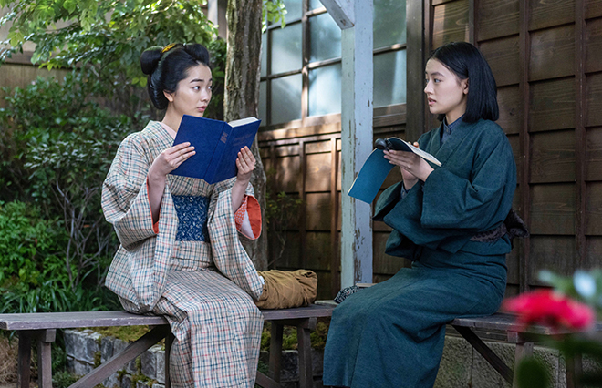 単語の訳し方に頭を抱える直美と多江。りんはある提案をするが…【あすの『風、薫る』】