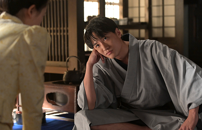 りんは偶然、シマケンに出会う。直美は、小日向の別の姿を目撃してしまい…【あすの『風、薫る』】