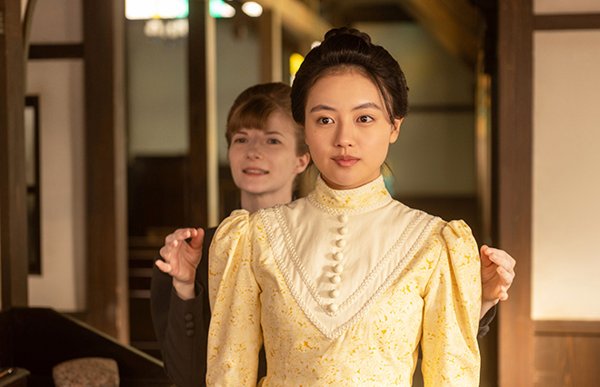 ドレスを借りて鹿鳴館に向かった直美が思いついた作戦とは？【あすの『風、薫る』】